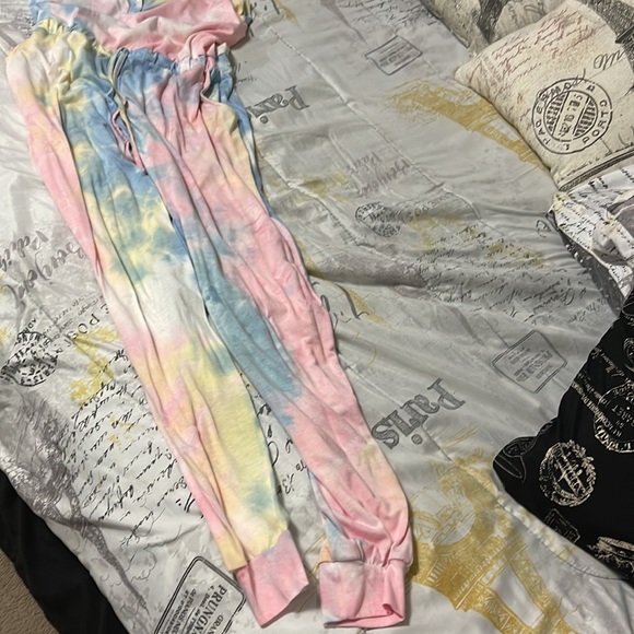 Colorful Romper - Picture 2 of 8